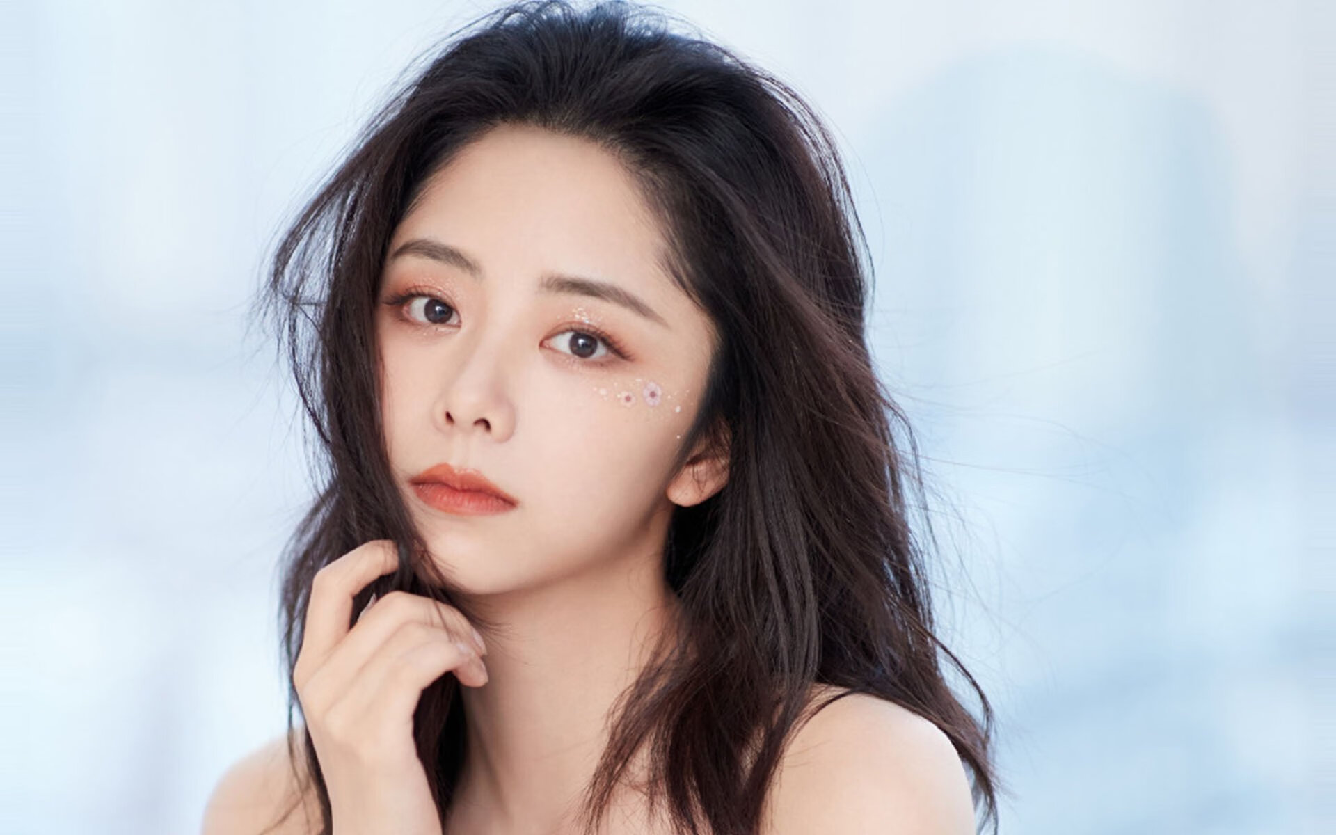 “胡利安·门德斯的精准传球与爆发力，助美洲狮队冲击世界顶级”